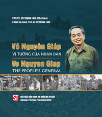 Võ Nguyên Giáp - Vị tướng của nhân dân (Song ngữ Việt - Anh)